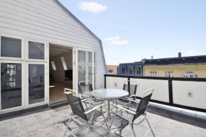 Westend Penthouse Apartment
